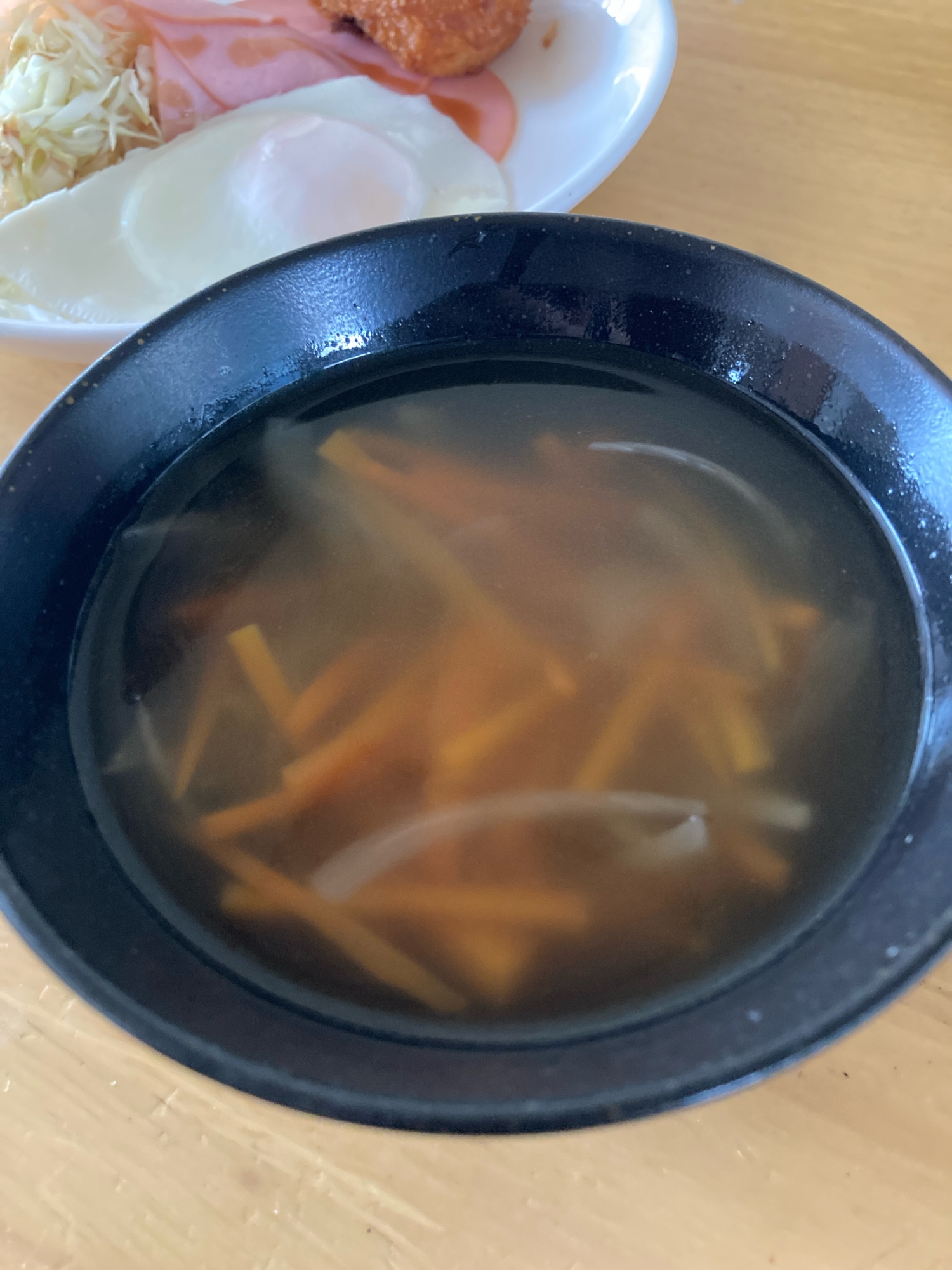 にんじんと玉ねぎのスープ