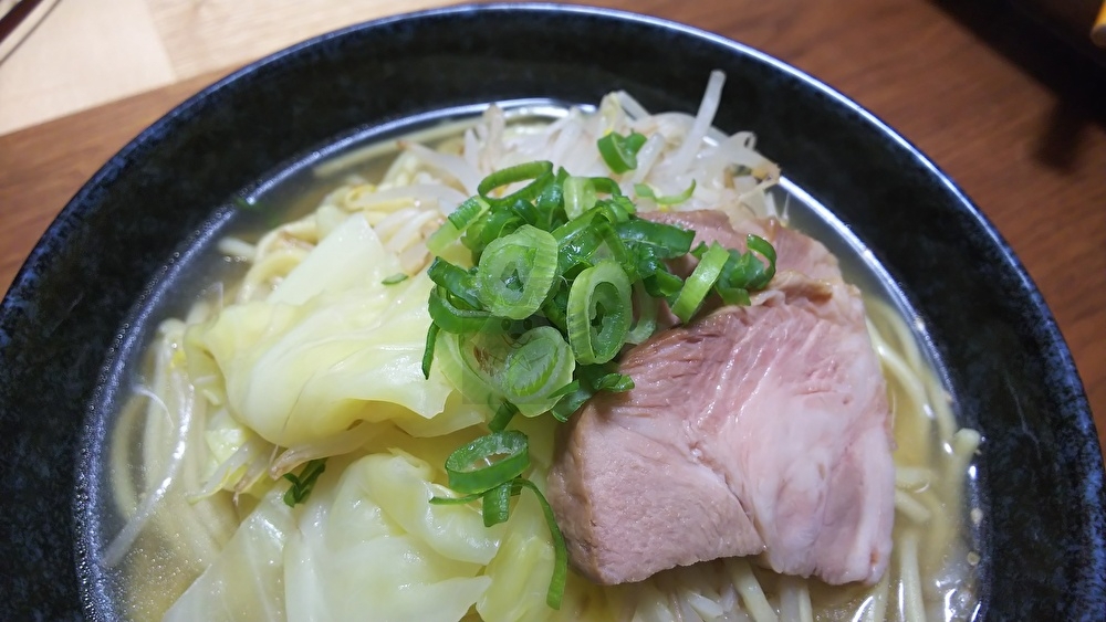 調味料2つでスープ完成！昆布塩ラーメン