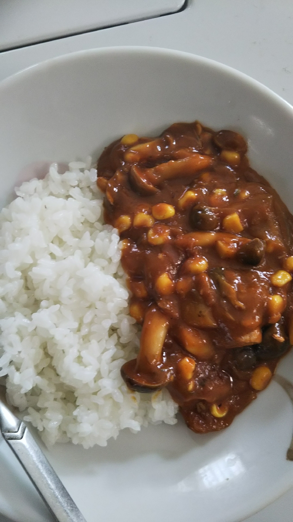 サバ缶とトマトジュースのカレー