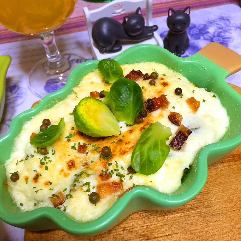 ごろごろ芽キャベツのふんわり長芋クリチーグラタン レシピ 作り方 By 嵯峨 恭也 楽天レシピ