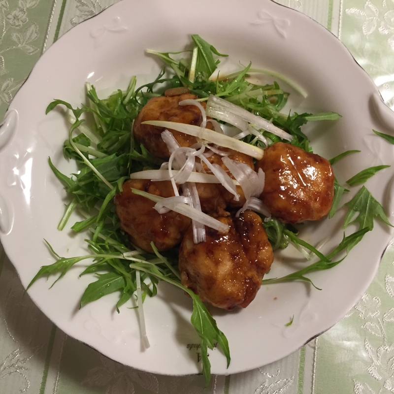 鳥ひき肉の生姜入り団子の黒酢あんかけ