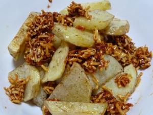 お手軽 チキンラーメンでナンチャッテ食べるラー油 レシピ 作り方 By Chacoxcha 楽天レシピ お手軽 チキンラーメンでナンチャッテ食べるラー油 レシピ 作り方 By Chacoxcha 楽天レシピ