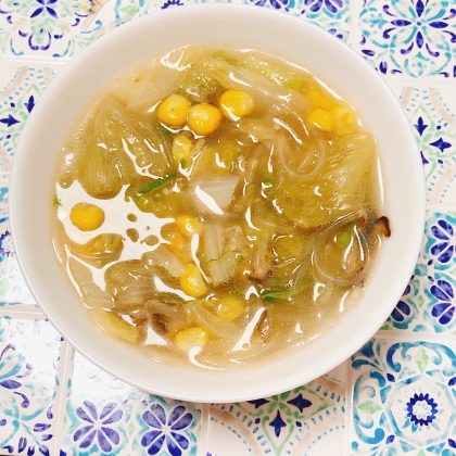 ほうれん草とコーンの春雨スープ