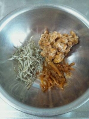 納豆の食べ方 小女子 生姜佃煮 レシピ 作り方 By Nyan260 楽天レシピ