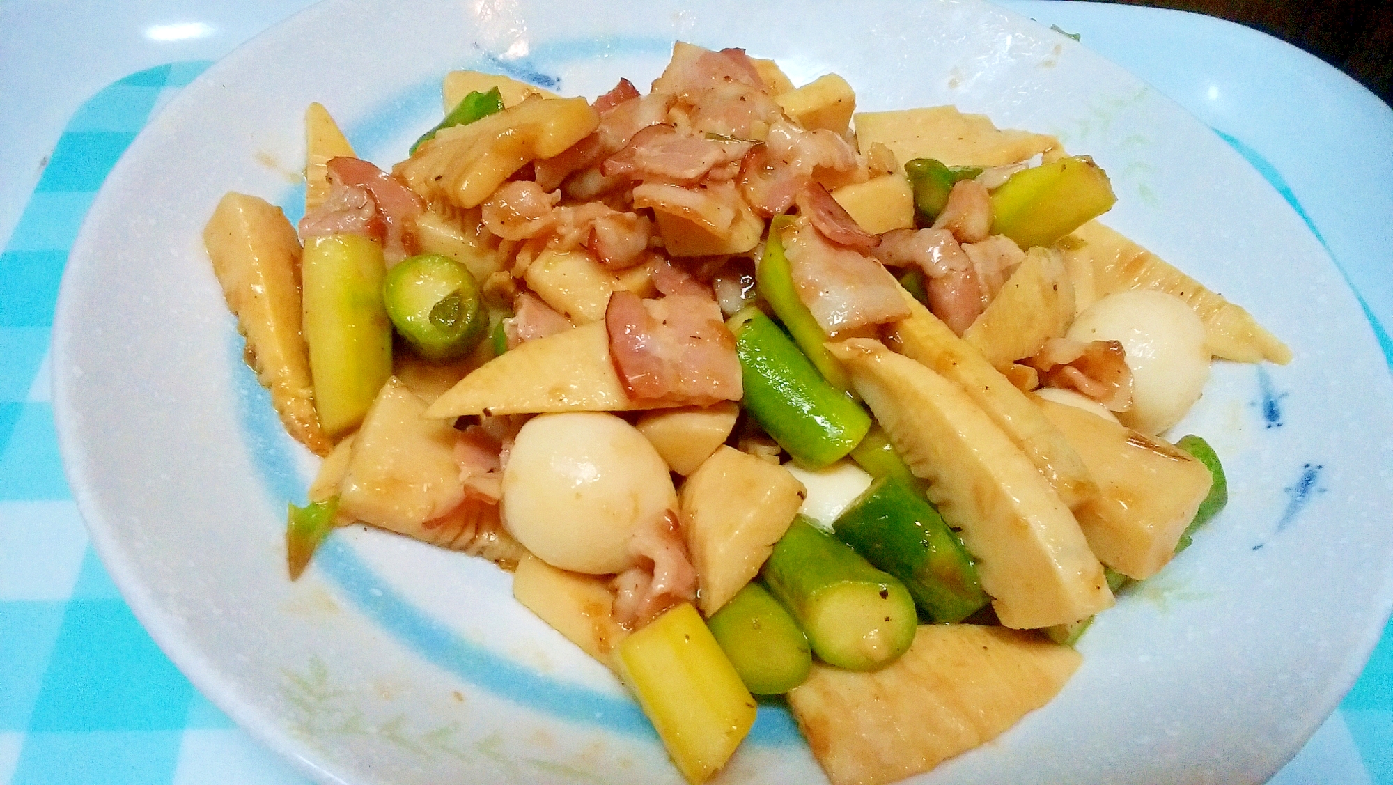 穂先タケノコとうずらの卵とアスパラの中華炒め♪