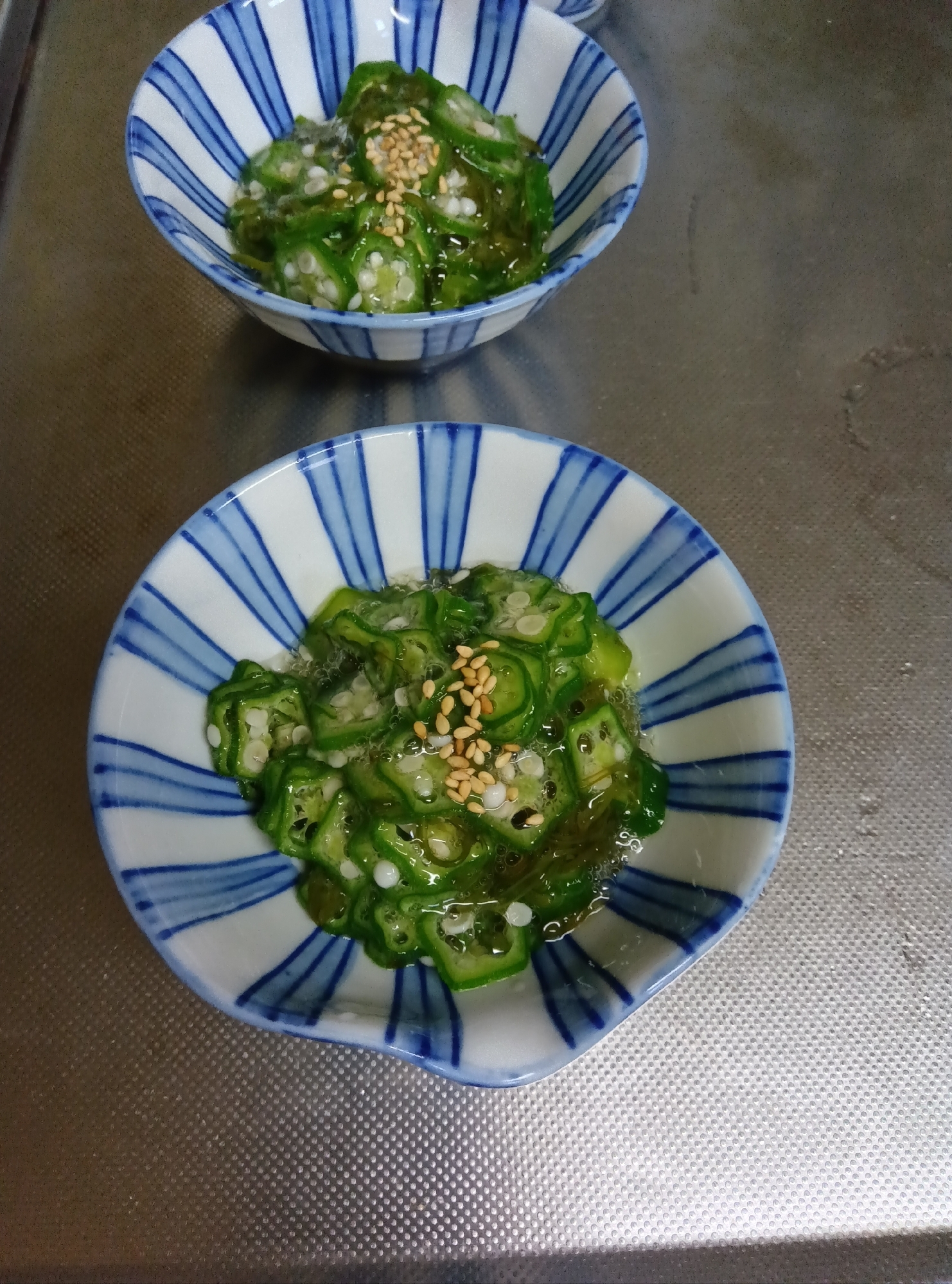 オクラとメカブのネバネバ和え