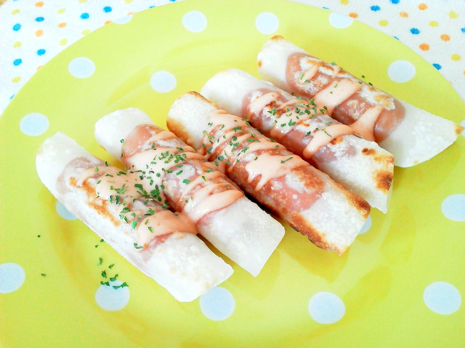 簡単おつまみ 餃子の皮でパリパリ ウインナー巻き レシピ 作り方 By Aka Ru 楽天レシピ