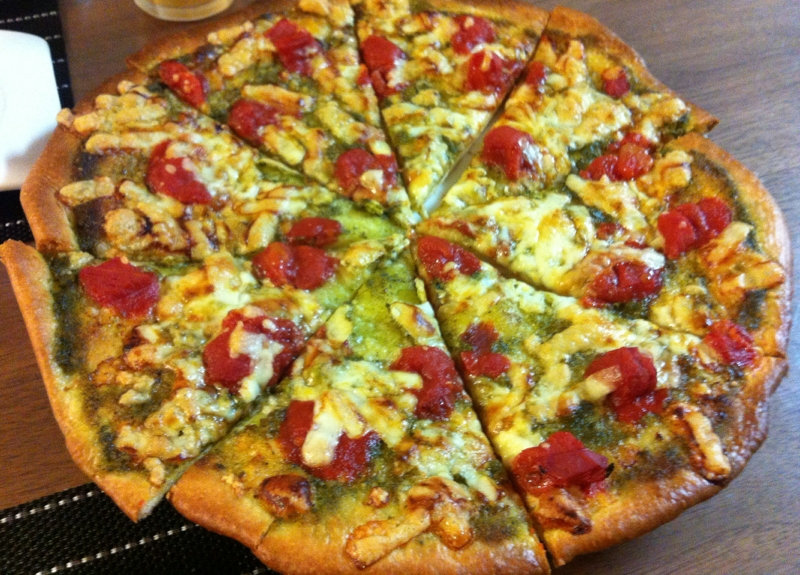 バジルピザ レシピ 作り方 By メルメル１２３ 楽天レシピ