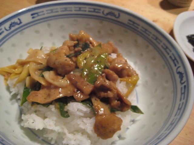 豚とネギの醤油マヨ！丼ぶり