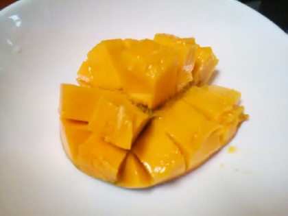 マンゴーの切り方＊柔らか・固めマンゴー2方法
