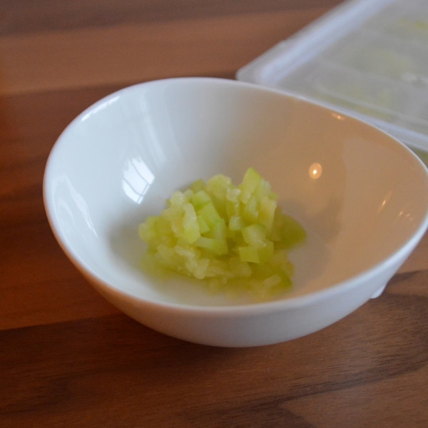 離乳食中期 ズッキーニ 冷凍保存法 レシピ 作り方 By はるままぽん 管理栄養士 楽天レシピ 離乳食中期 ズッキーニ 冷凍保存法 レシピ 作り方 By はるままぽん 管理栄養士 楽天レシピ