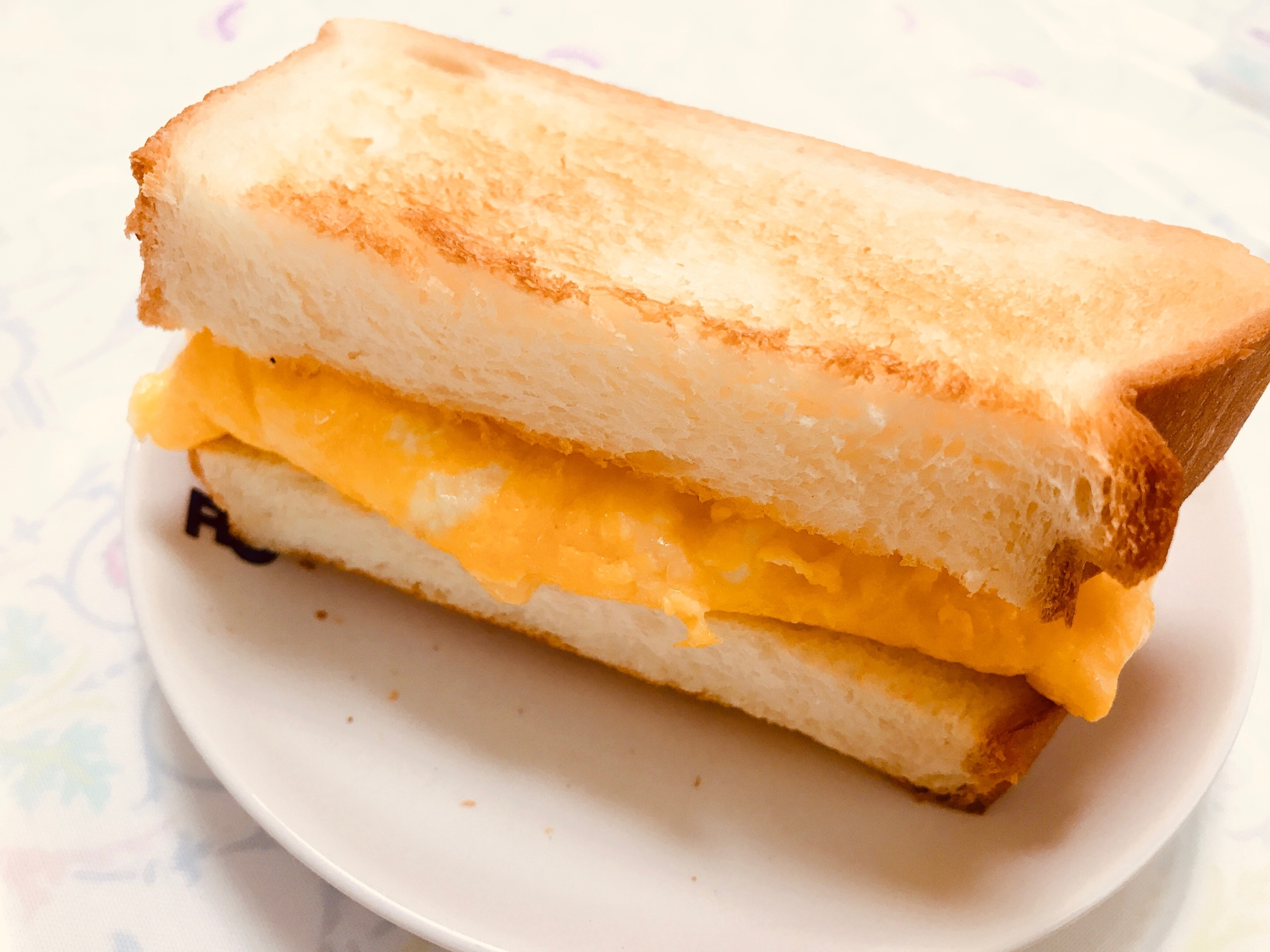 厚焼き卵のホットサンド☆