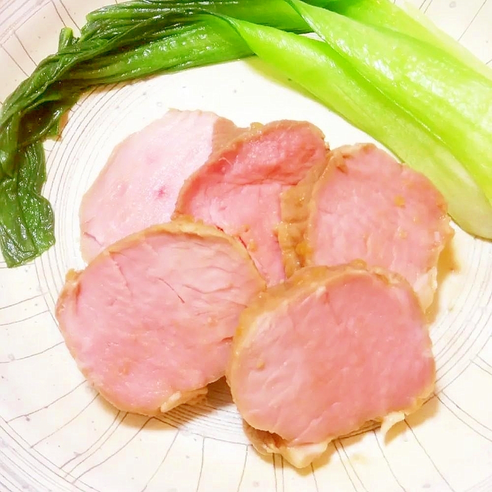 ☺低温調理で簡単♪豚ひれ肉の味噌漬け☺