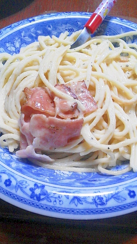 ひと工夫カルボナーラ レシピ 作り方 By Toku Jiro 0707 楽天レシピ ひと工夫カルボナーラ レシピ 作り方 By Toku Jiro 0707 楽天レシピ