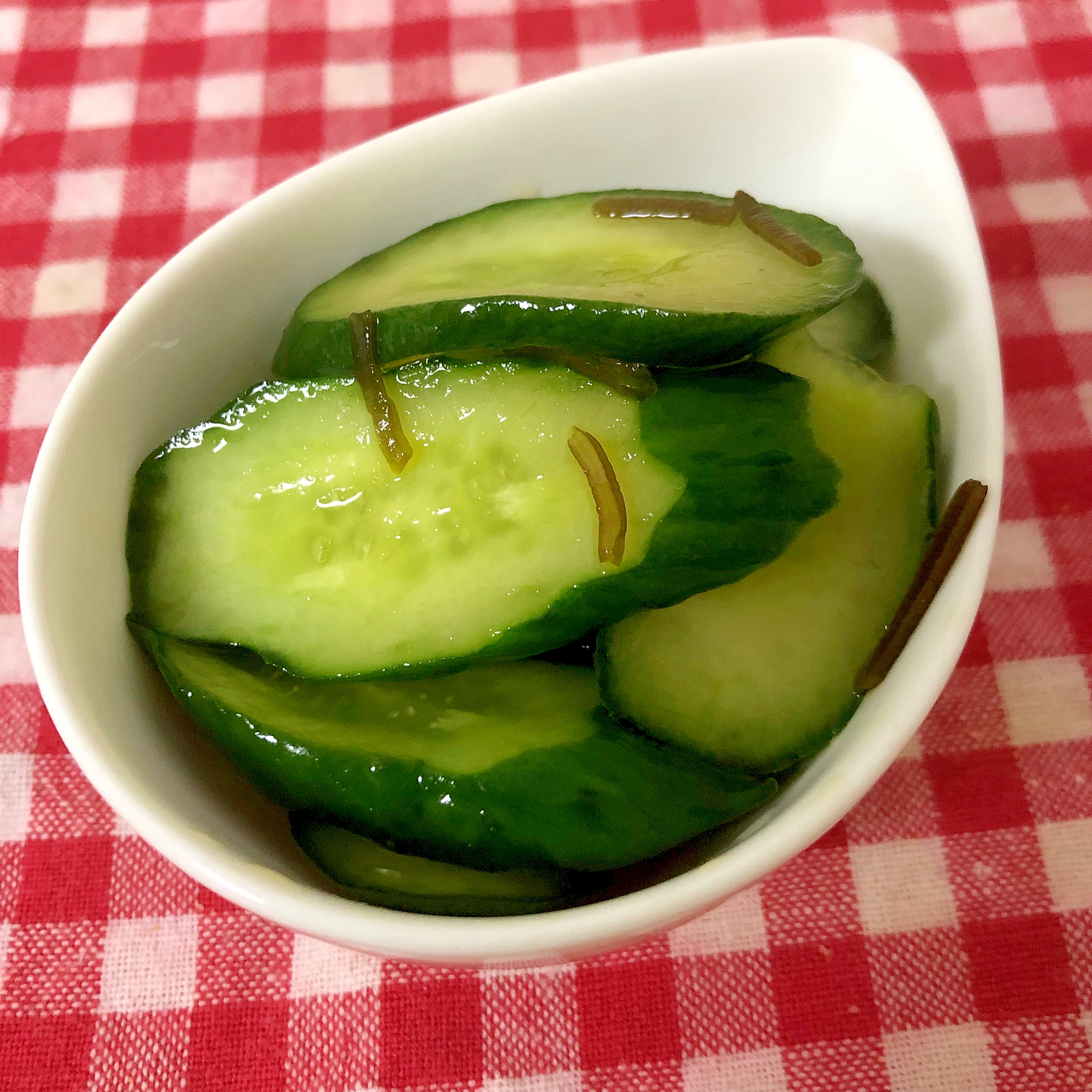 塩昆布と白だしのきゅうりの漬物☆彡