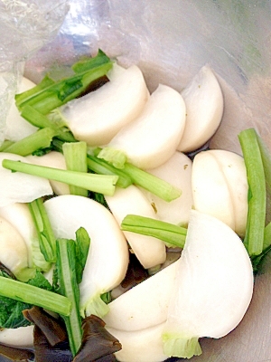 サラダ感覚 かぶの漬物サラダ レシピ 作り方 By Summmy 楽天レシピ サラダ感覚 かぶの漬物サラダ レシピ 作り方 By Summmy 楽天レシピ