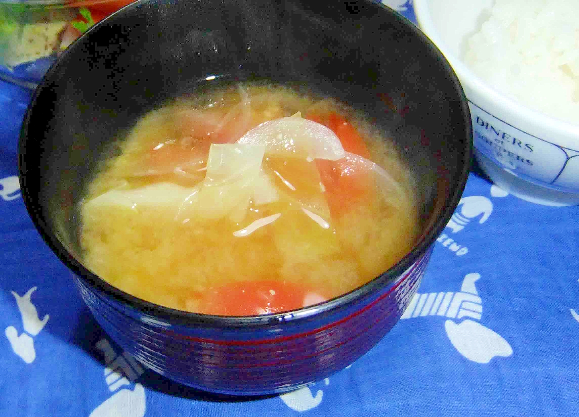 新玉ネギとグリーンボールのお味噌汁 レシピ 作り方 By cachecache 楽天レシピ 新玉ネギとグリーンボールのお味噌汁 レシピ 作り方 By cachecache 楽天レシピ