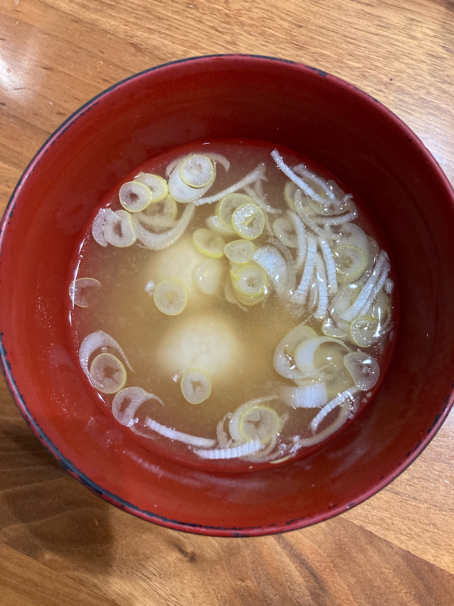 うずらとネギの味噌汁