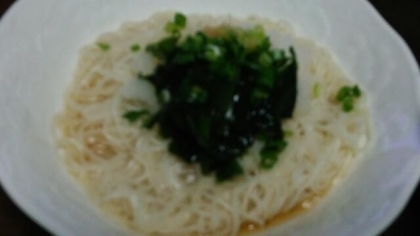 わかめと大根おろし★ヘルシーぶっかけ素麺