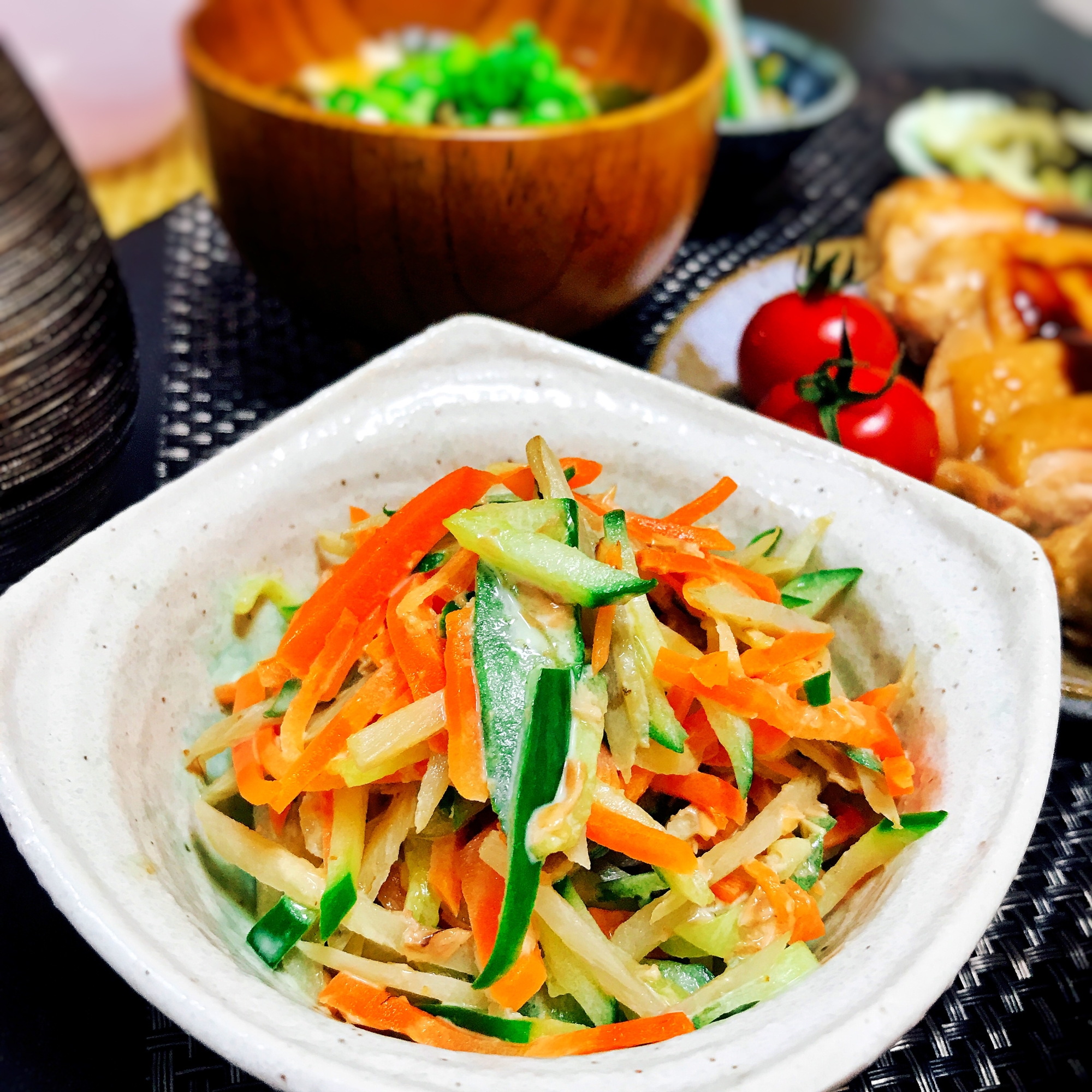 食物繊維たっぷり♡ゴボウと人参とキュウリのサラダ