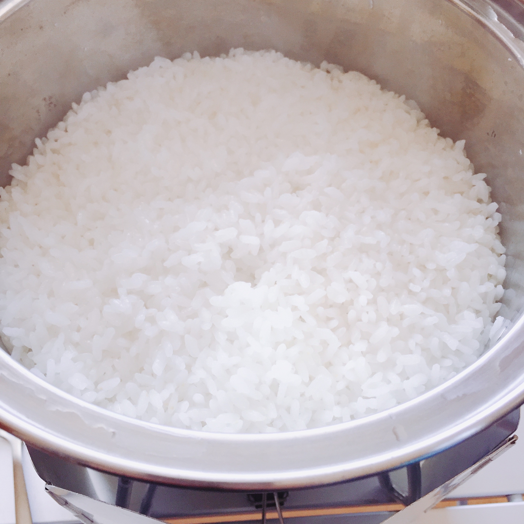 ステンレス鍋のご飯の炊き方 キャンプでも作れる レシピ 作り方 By Teacher Kinokoru 楽天レシピ ステンレス鍋のご飯の炊き方 キャンプでも作れる レシピ 作り方 By Teacher Kinokoru 楽天レシピ