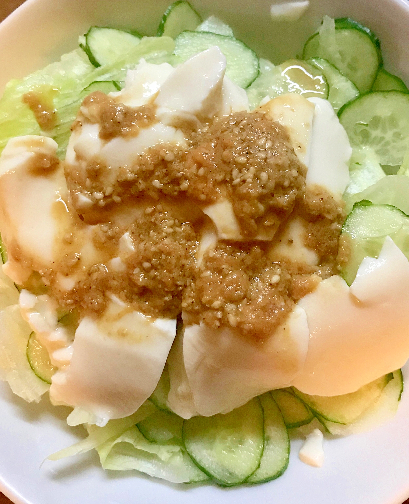 おぼろ豆腐の胡麻サラダ