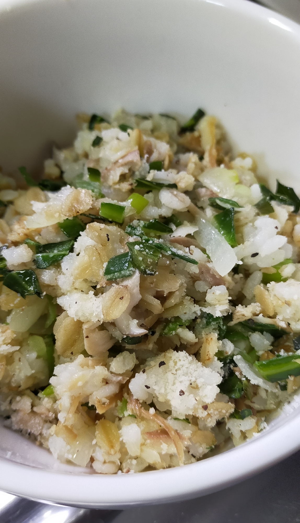 余ったホッケで!チーズ薫る洋風炒め飯
