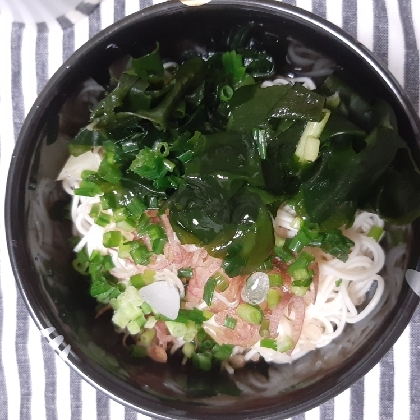 みょうがワカメ素麺