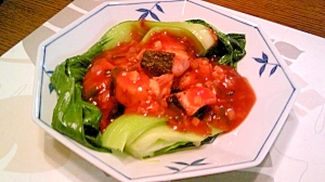 秋鮭・青梗菜でエビチリ風