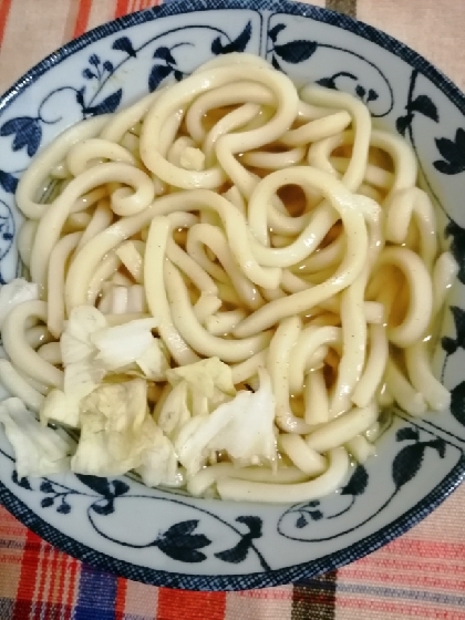 キャベツ入りカレーうどん