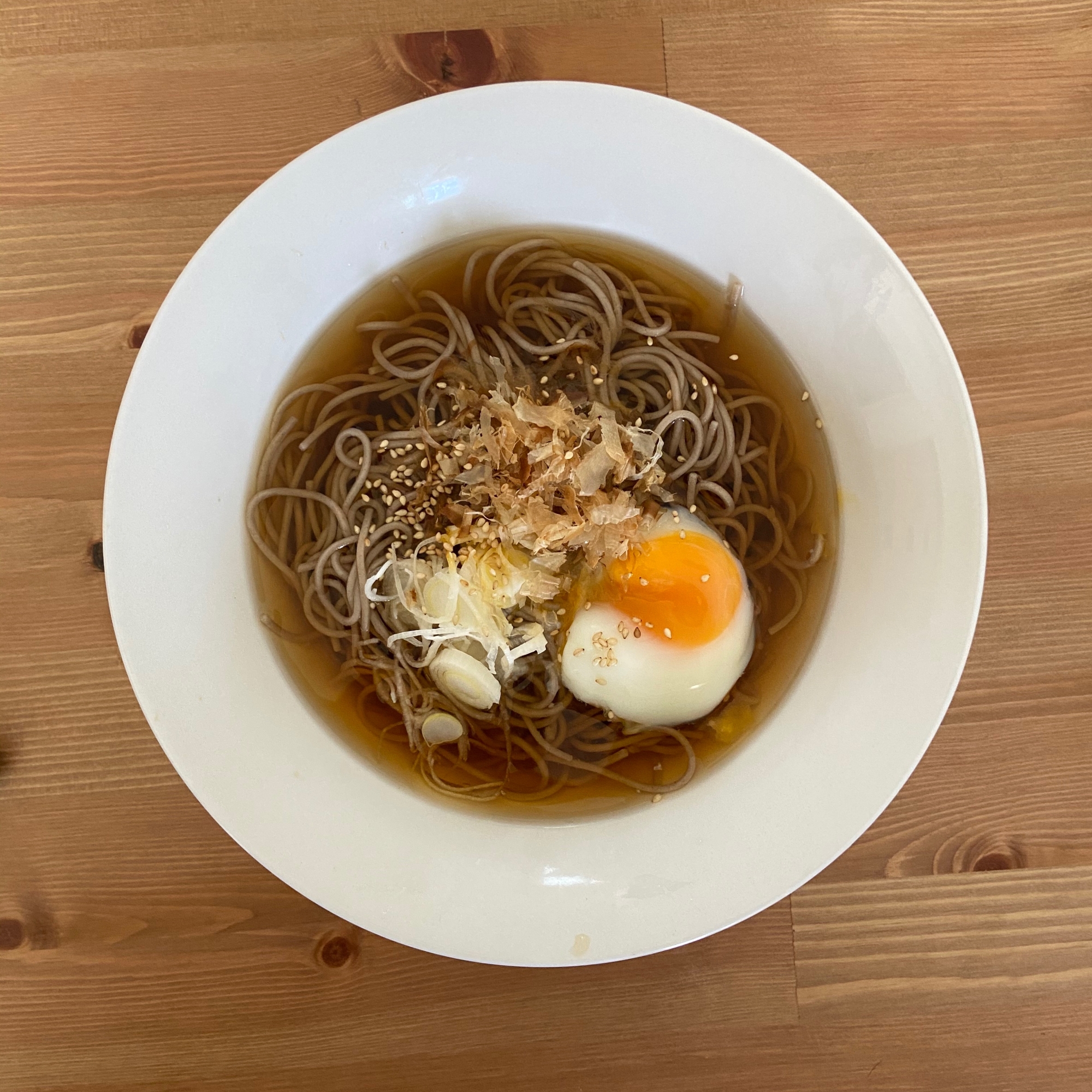 ざるそばに飽きちゃった冷やしかけ蕎麦