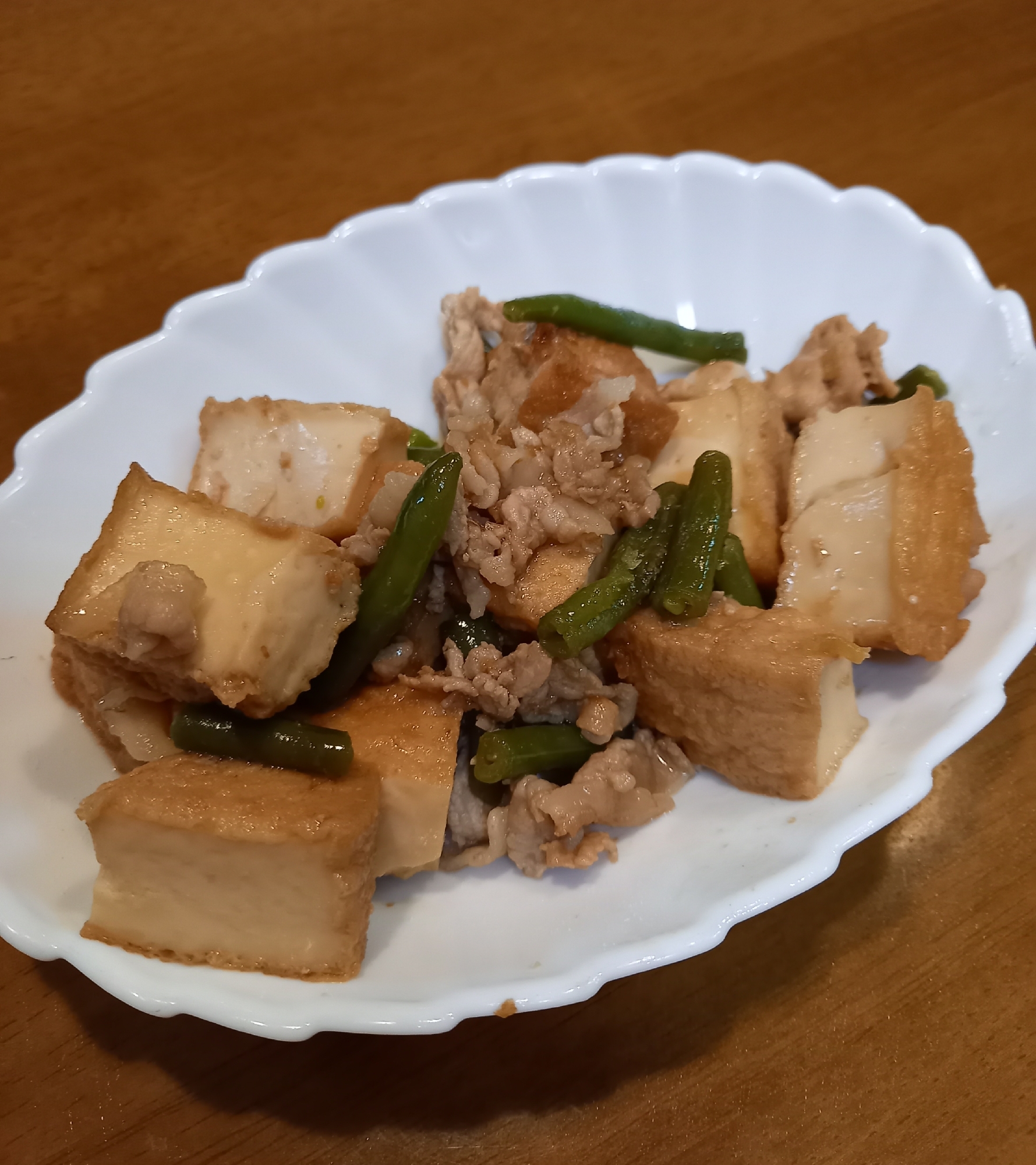 厚揚げと豚バラ肉の煮物