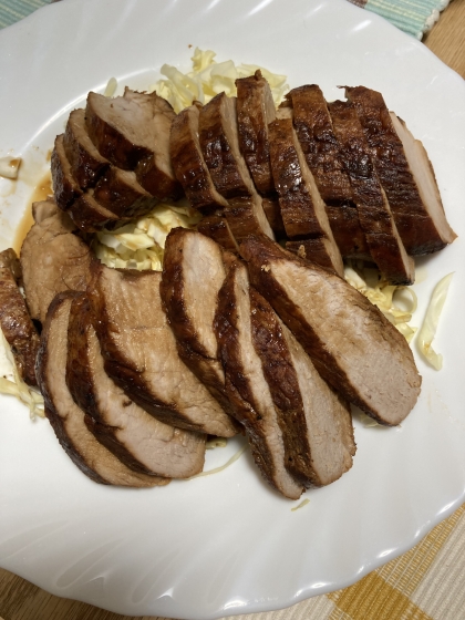 フライパン１つで２０分♪豚ヒレブロック肉で焼豚