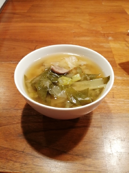 キャベツと小松菜とねぎの味噌汁