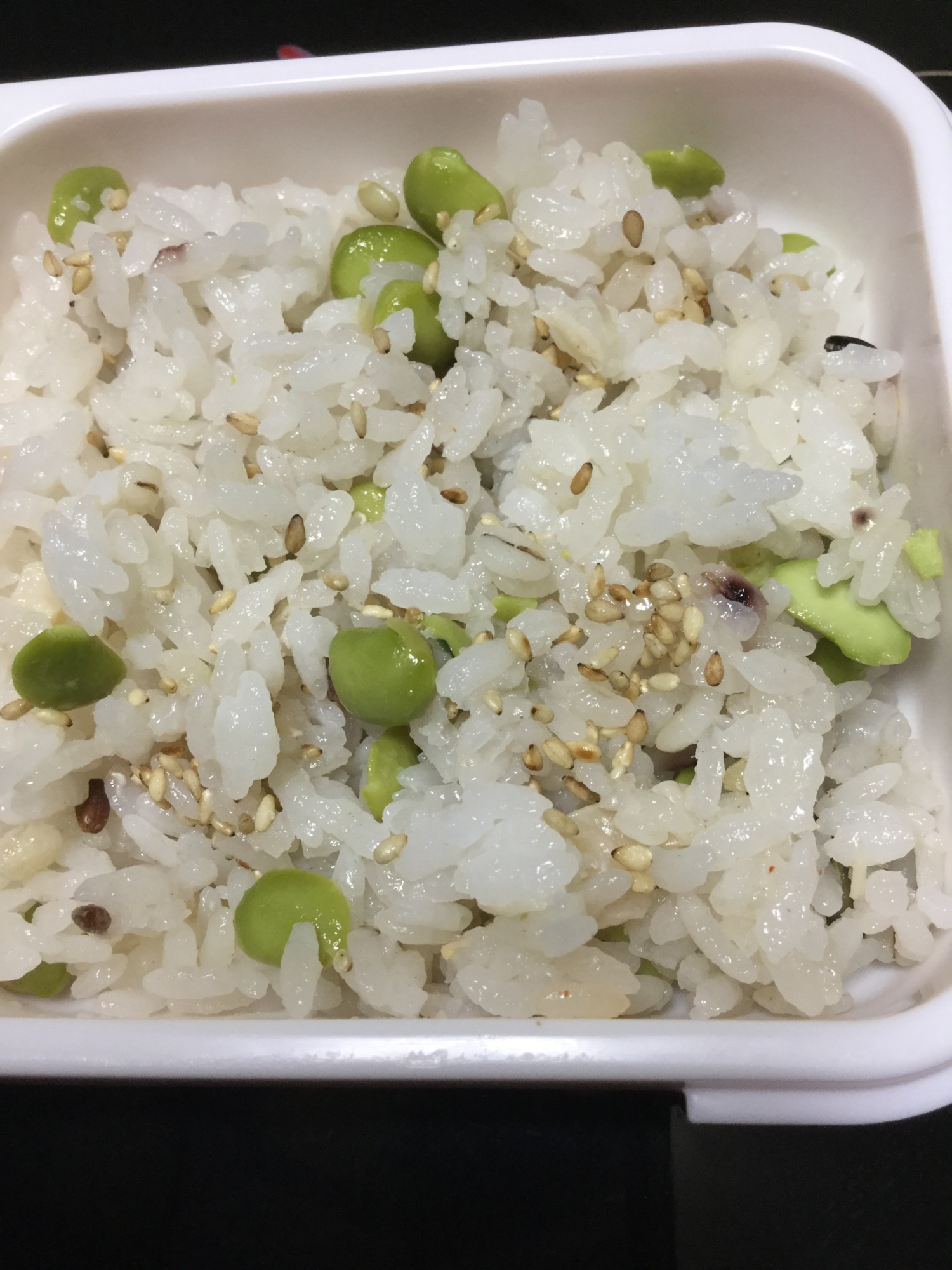 枝豆で混ぜ御飯