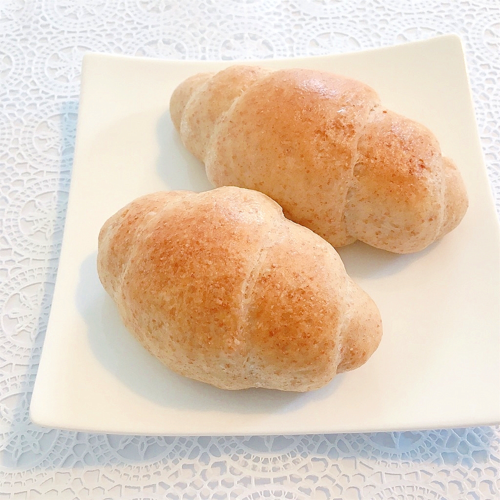 【バター・卵なし】全粒粉入りロールパン☆