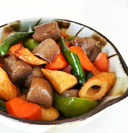 こんにゃくと竹輪と野菜の煮物