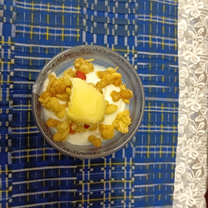 アイスのせ♪健康ヨーグルト