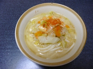 野菜たっぷり★味噌煮込みうどん