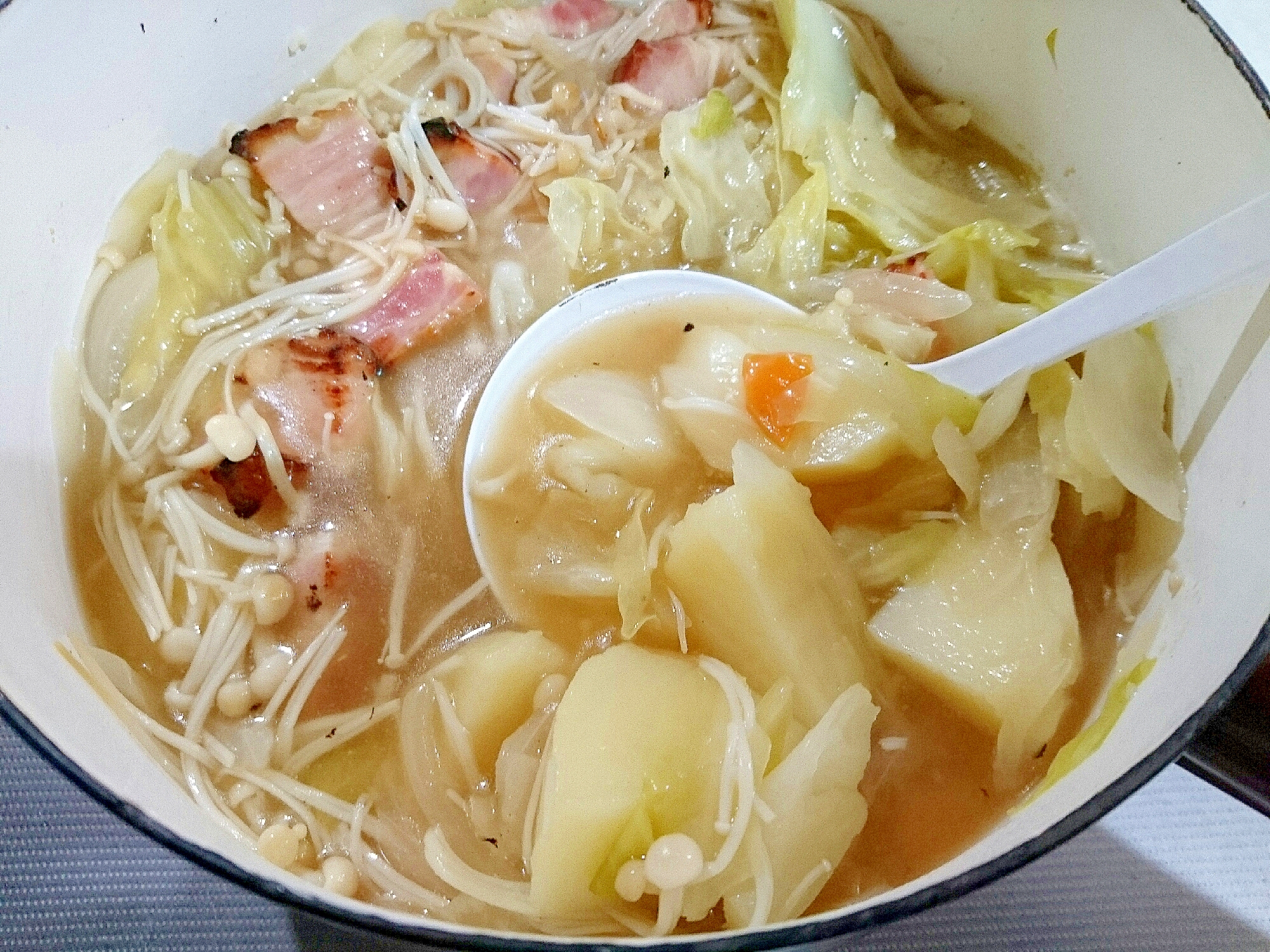 洋風煮込みスープ
