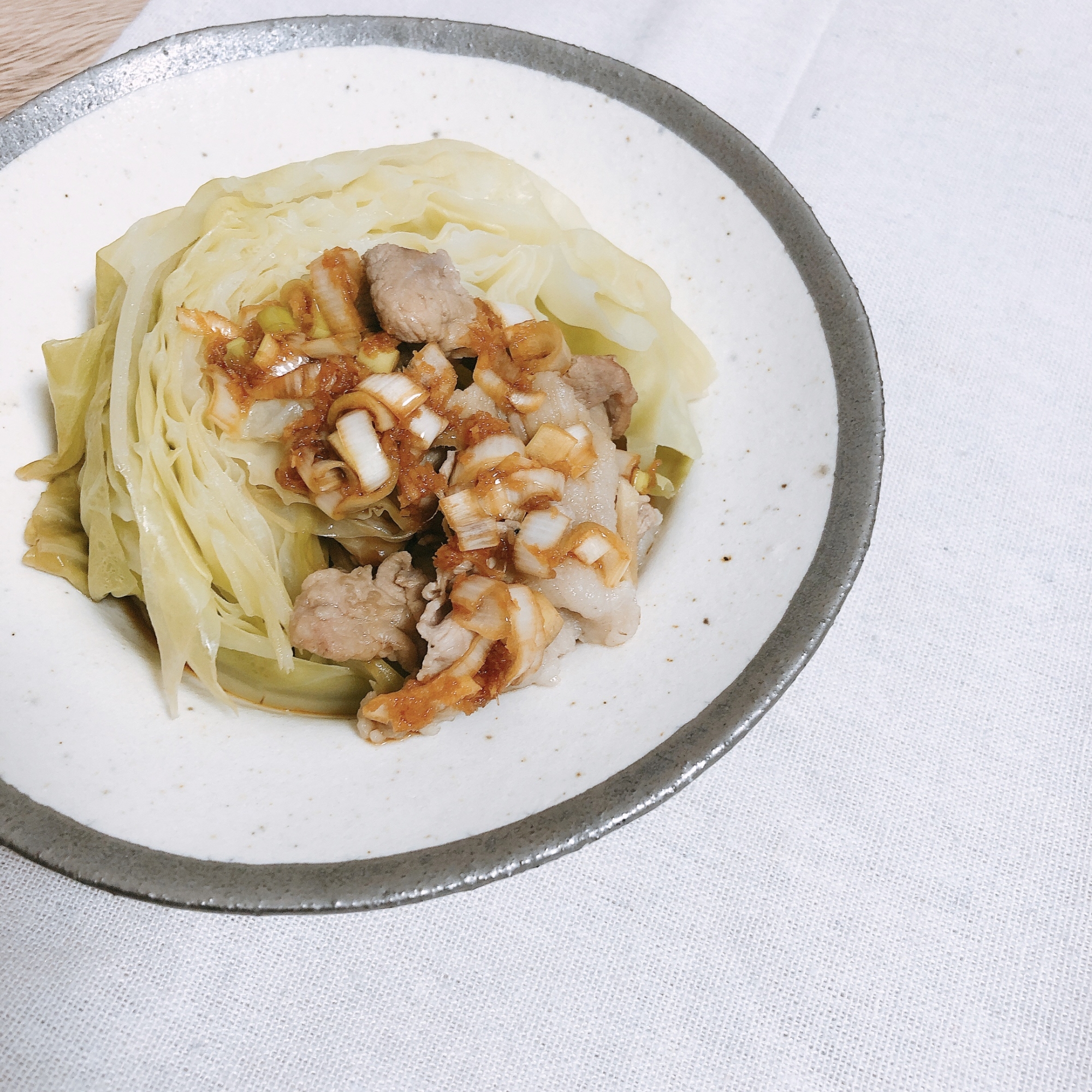 ♫激うまネギだれで！キャベツと豚肉の重ね蒸し♫