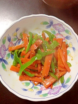 簡単♪にんじんとピーマンの塩麹のきんぴら