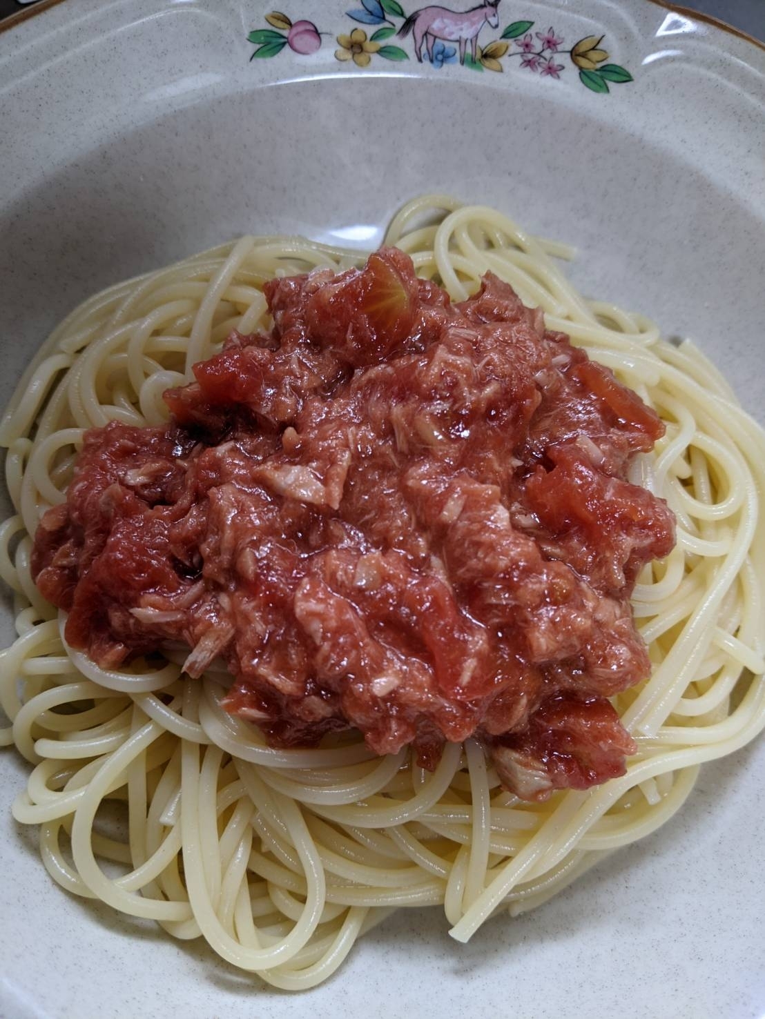 トマトとツナの冷製パスタ