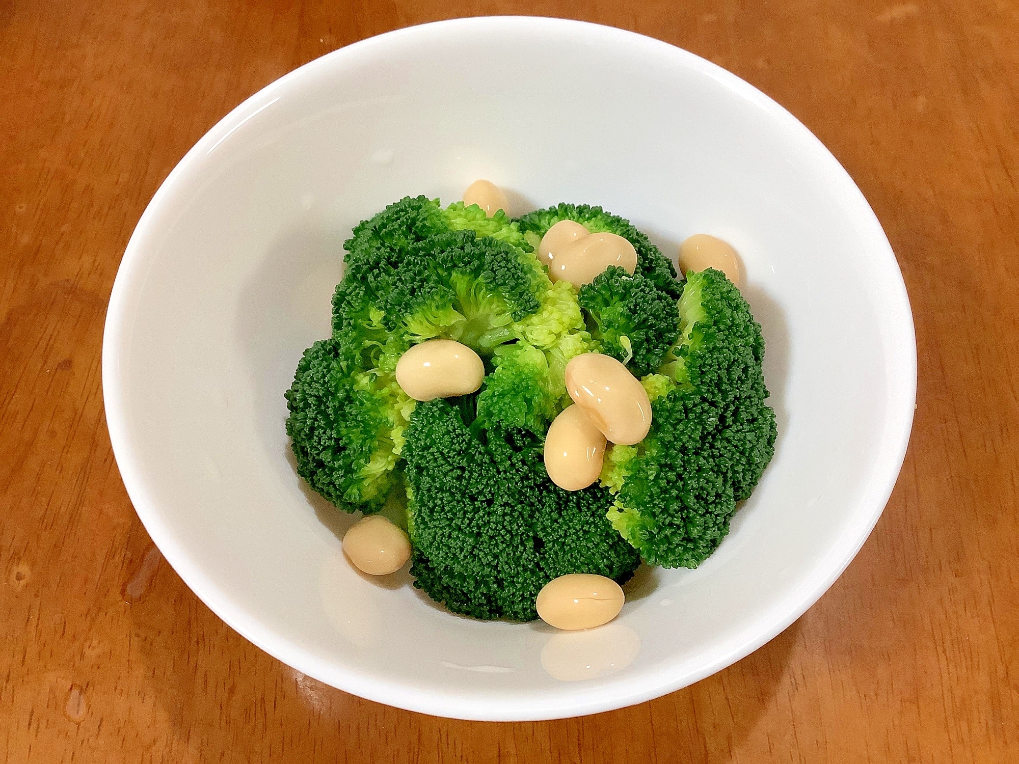 ブロッコリーと大豆のサラダ