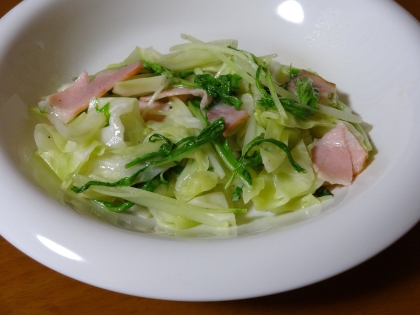 さっぱり簡単♪水菜とキャベツの炒め物