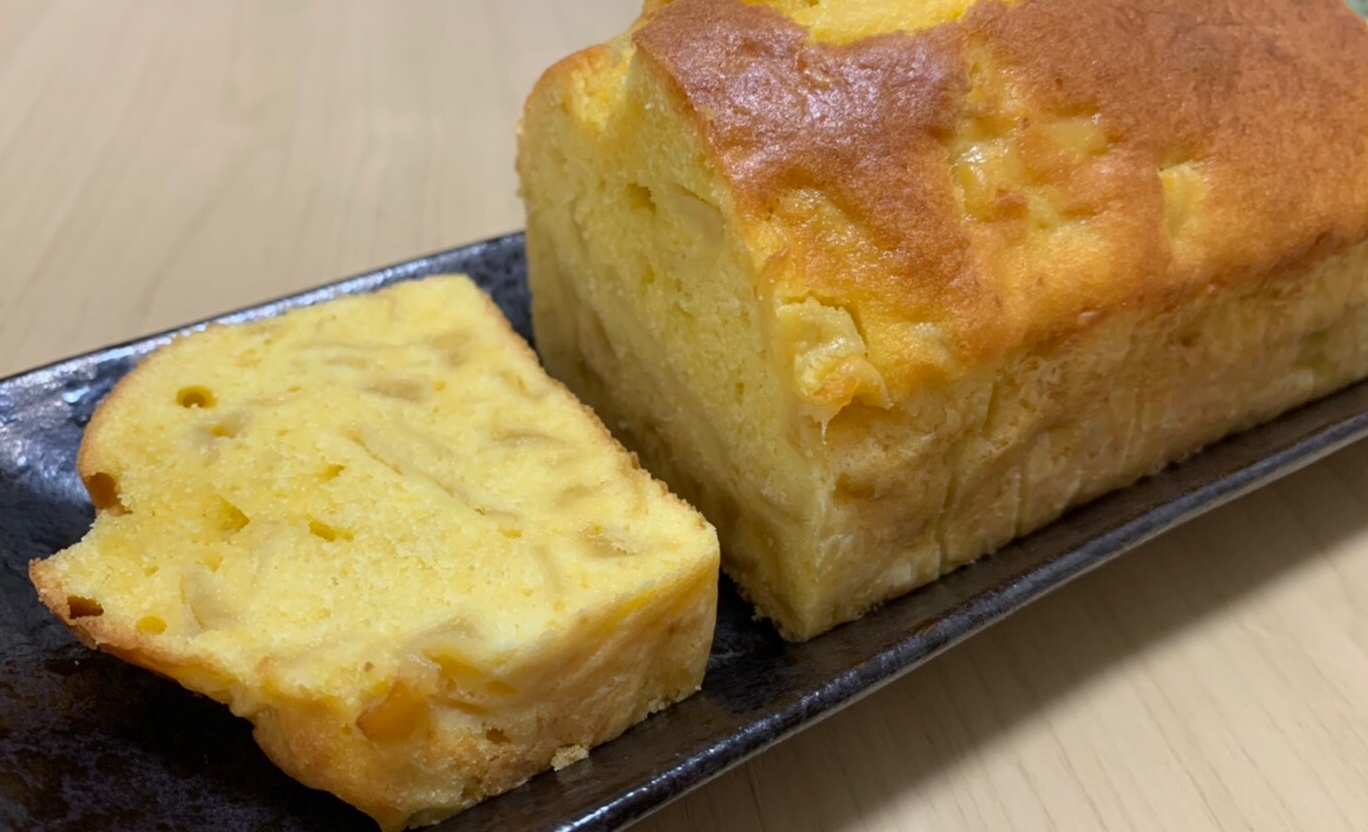 りんごのパウンドケーキ