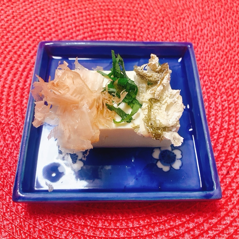 とろろ昆布冷奴
