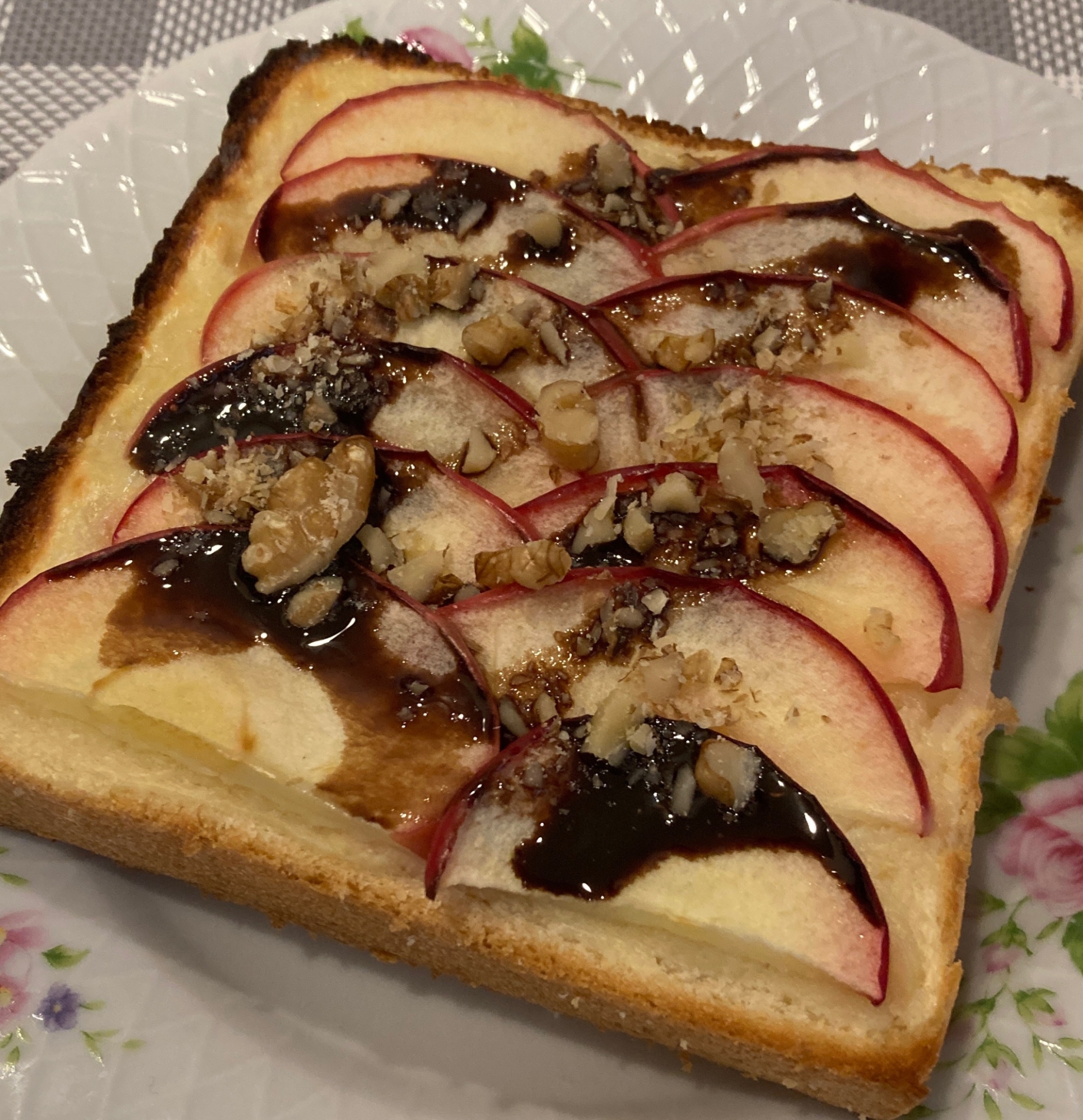 焼きりんごトースト