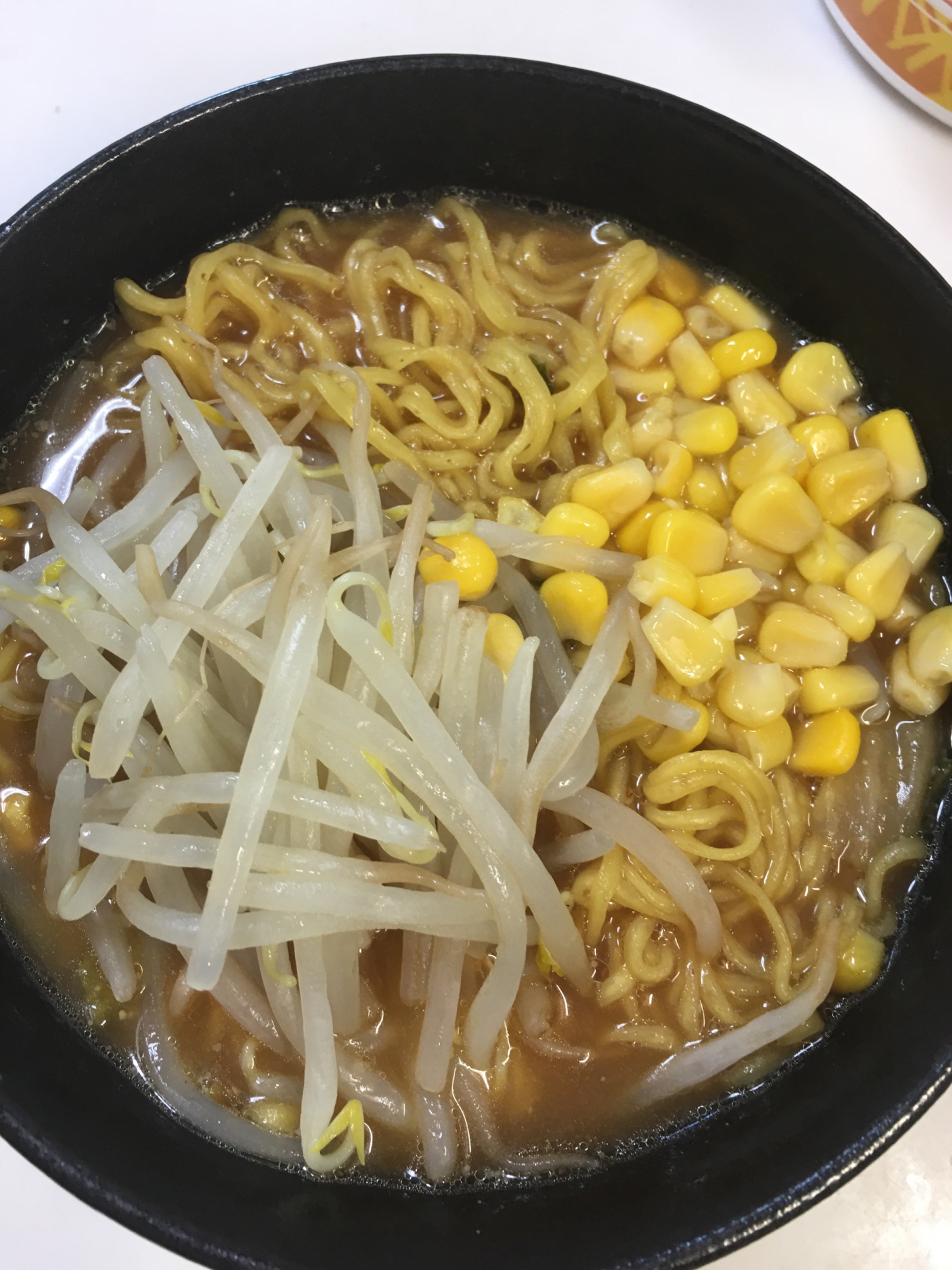 バターコーン辛味噌ラーメン