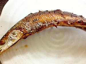 フライパンで秋刀魚